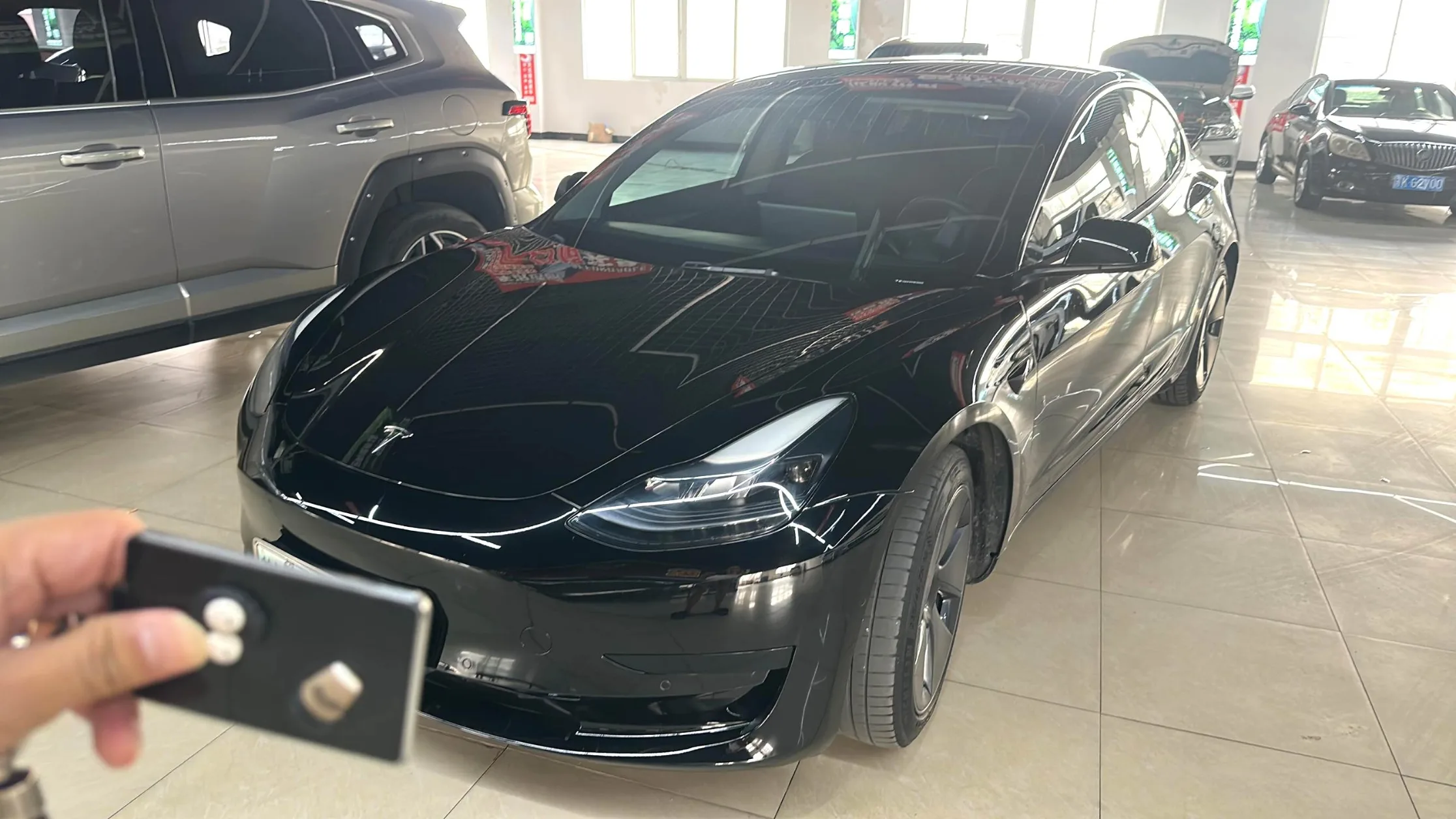 Model 3 2022 Rear-Wheel Drive