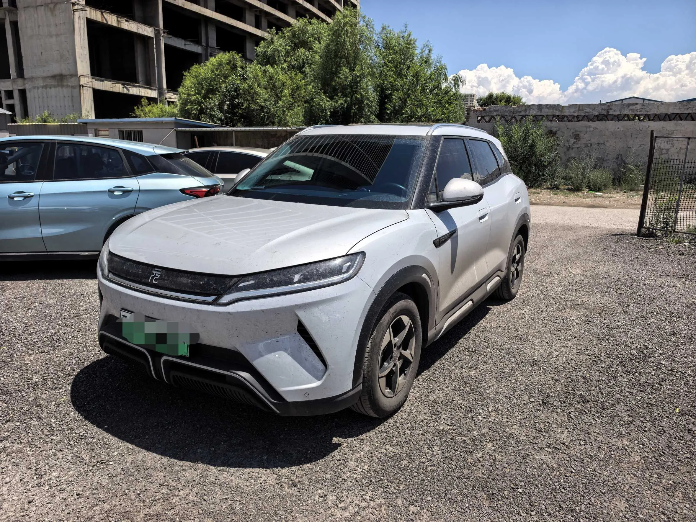 Yuan UP 2024 Model 401KM Super Edition