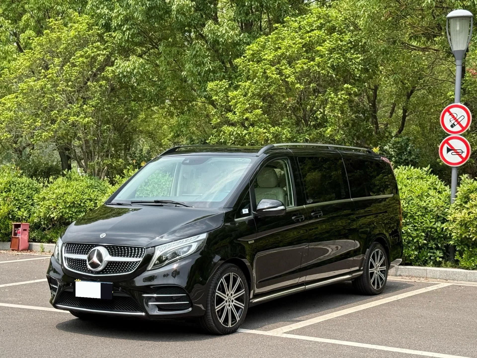 Mercedes-Benz V-Class 2021 V 260 L Long Wheelbase Luxury Edition