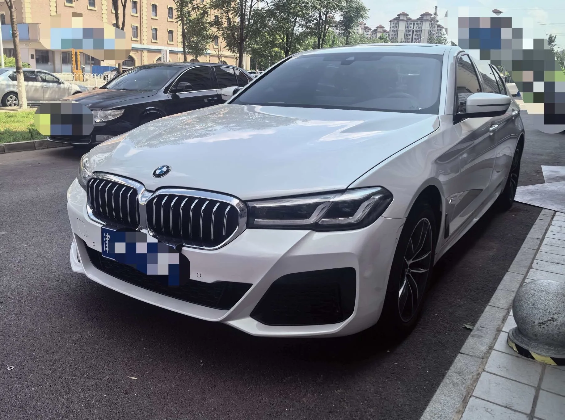 BMW 5 Series 2022 Facelift II 525Li M Sport Package