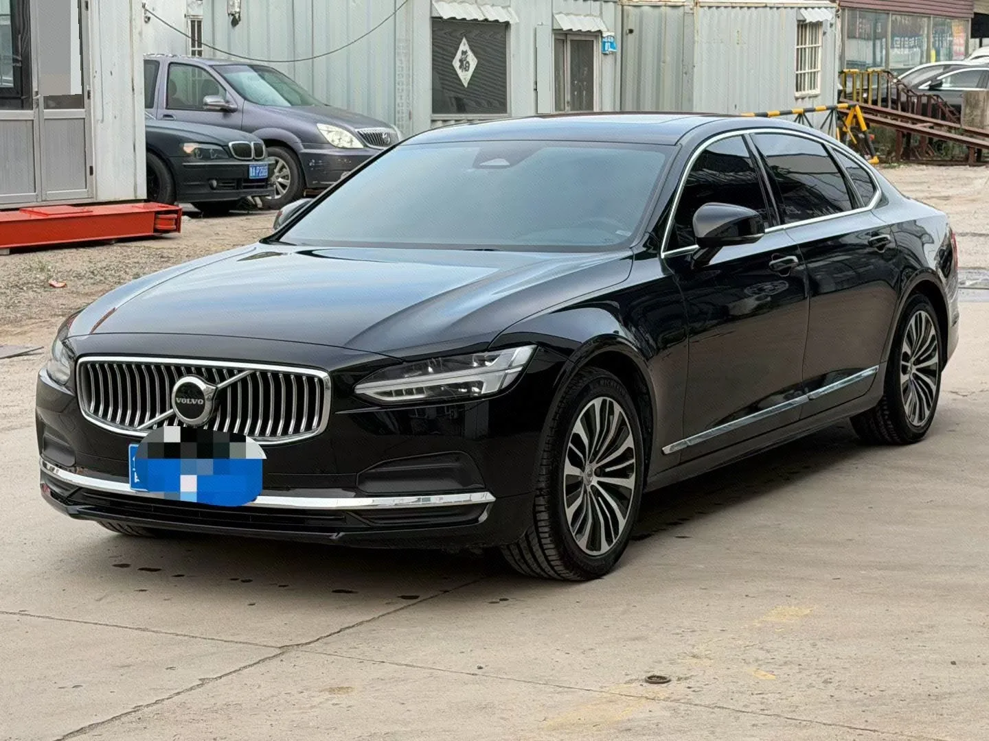 2024 Volvo S90 B5 Smart Luxury Edition