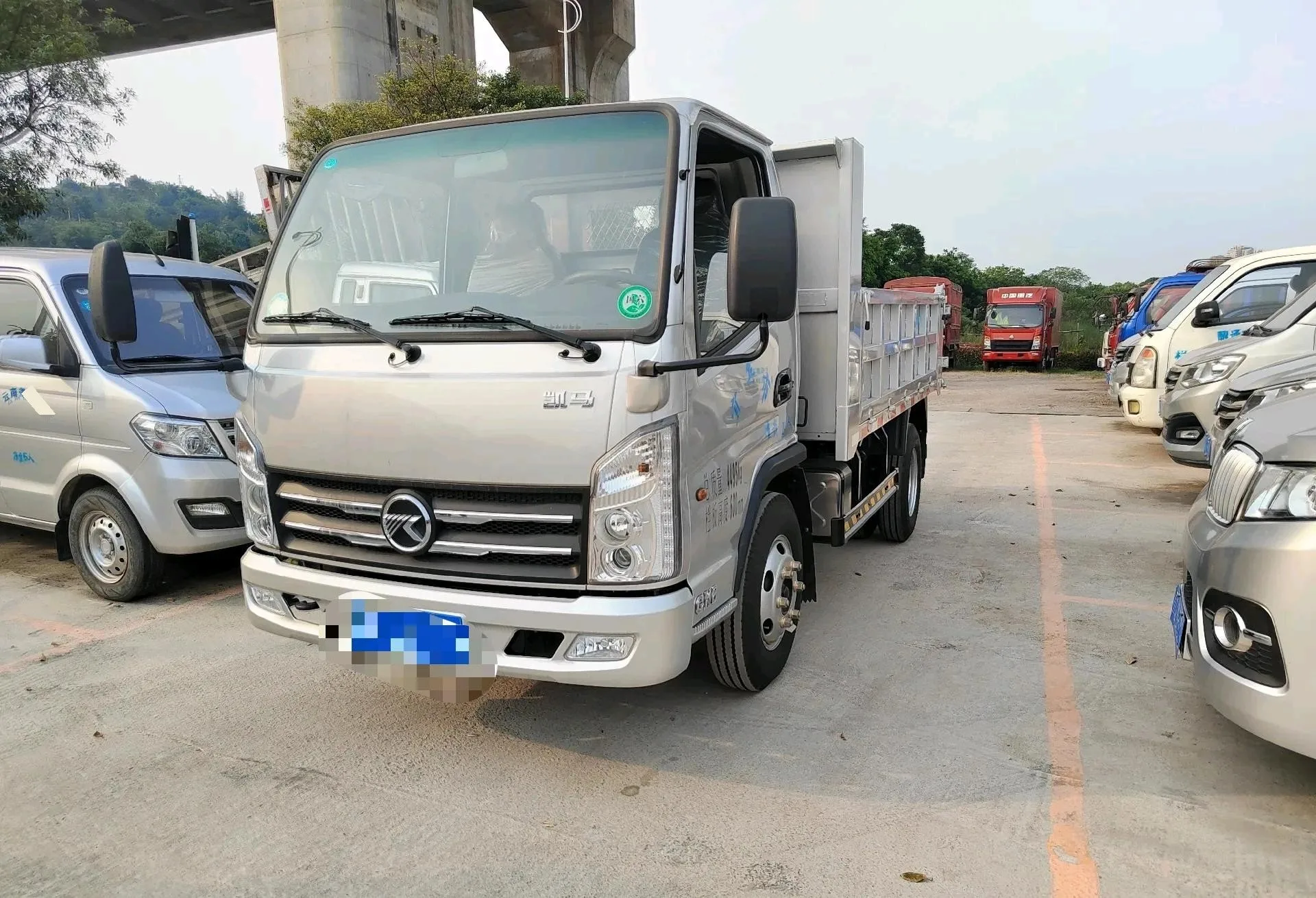 Kaima 2023 Ruihang X1 1.6 124马力 4米 Single-Row Flatbed Manual Transmission