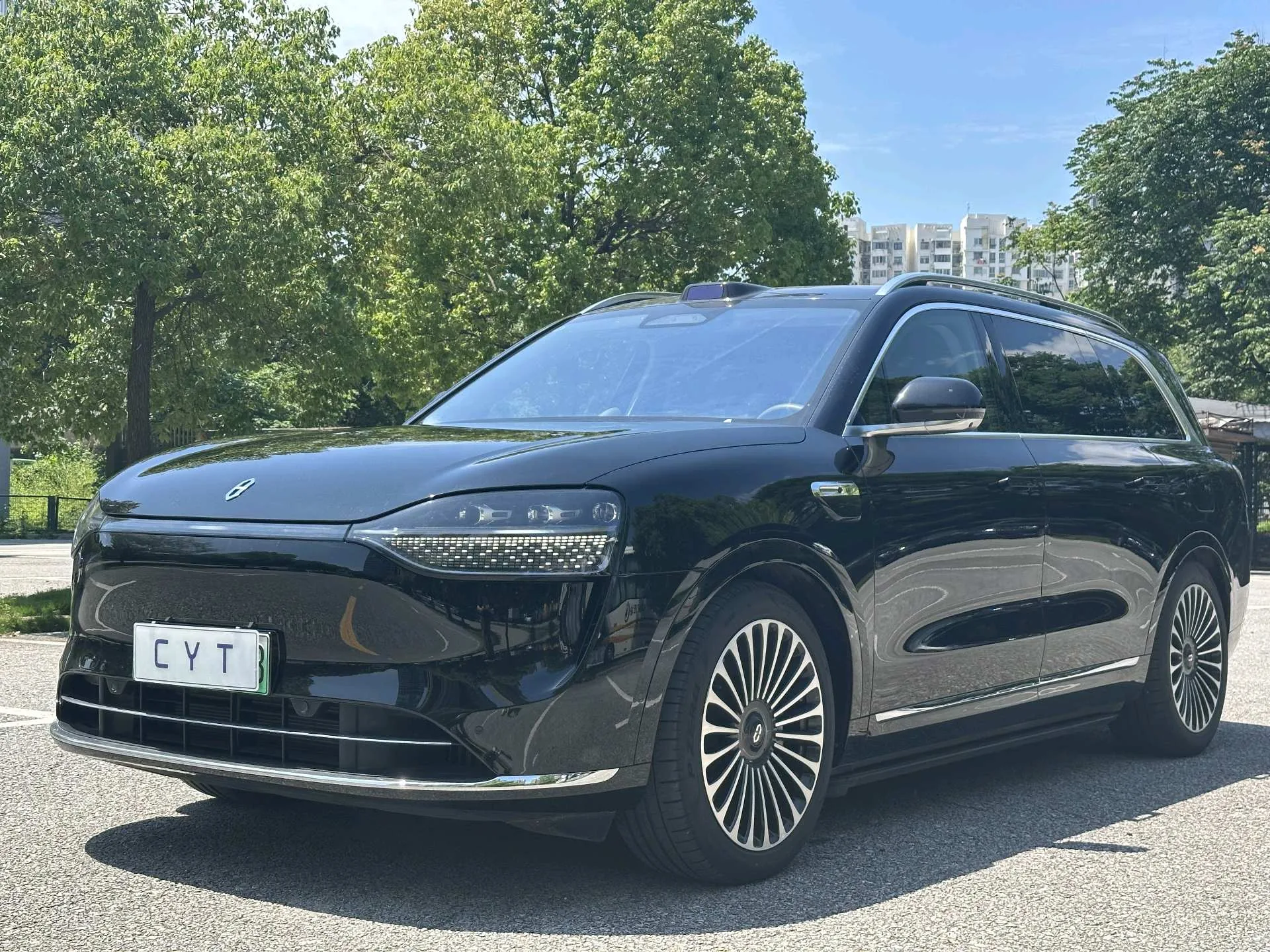 AITO 2025 Model M9 Extended Range Ultra Edition 52kWh 6-Seater Automatic Transmission