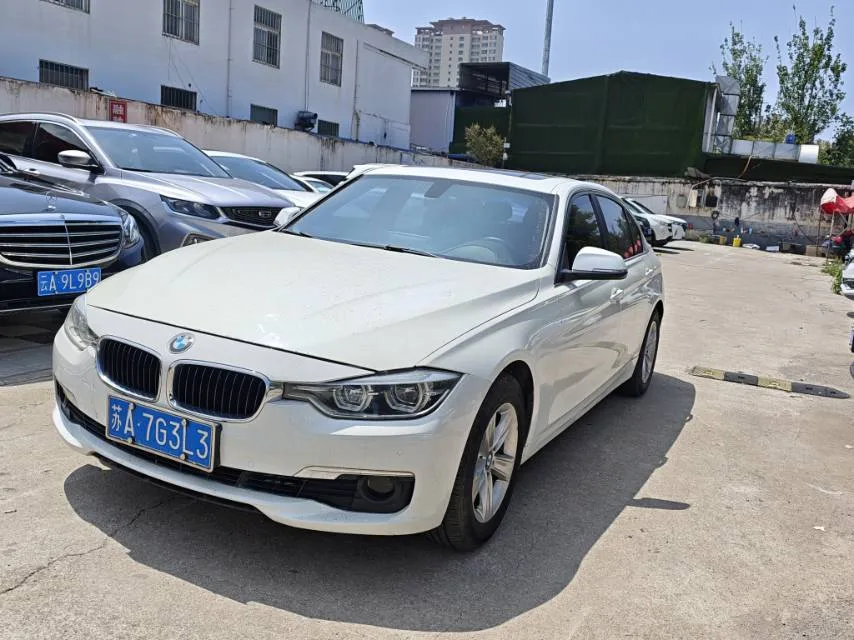 BMW 3 Series 2015 316Li Fashion Edition