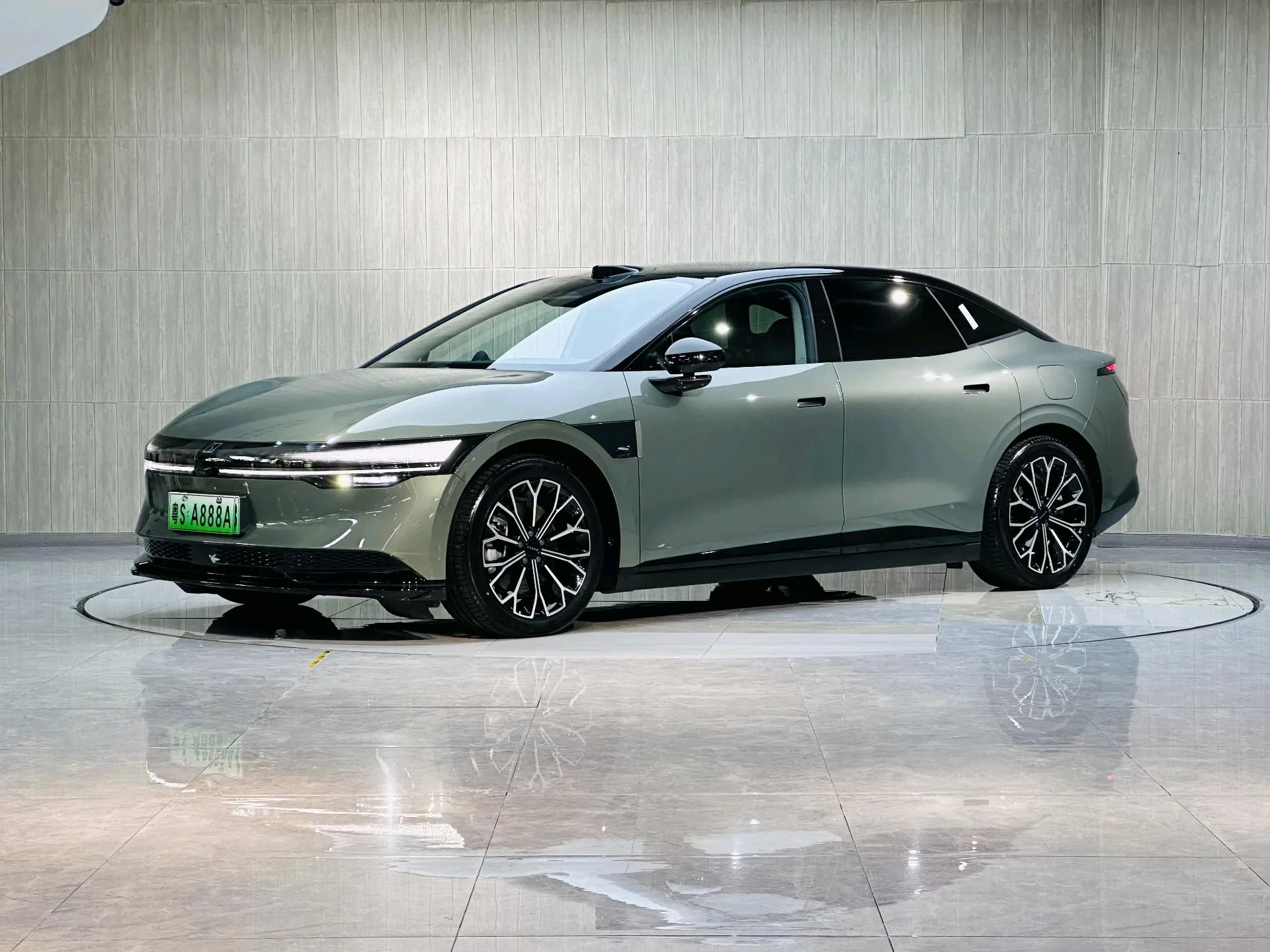 Zeekr 2025 Zeekr 007 Long Range RWD Intelligent Driving Edition 100kWh Automatic Transmission