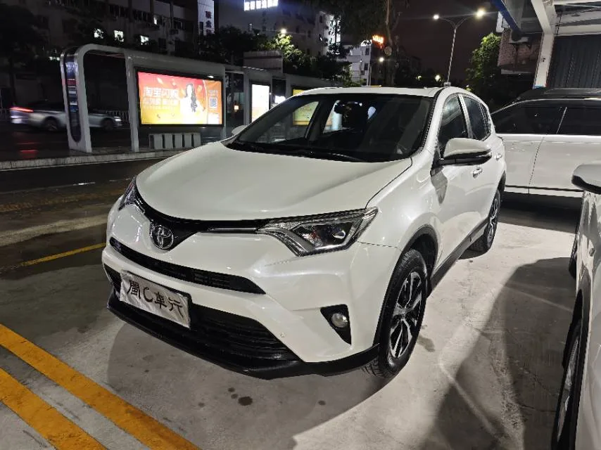 2019 RAV4 2.0升 CVT 前轮 驾驶 聪明的 风格 版, 中国 我们