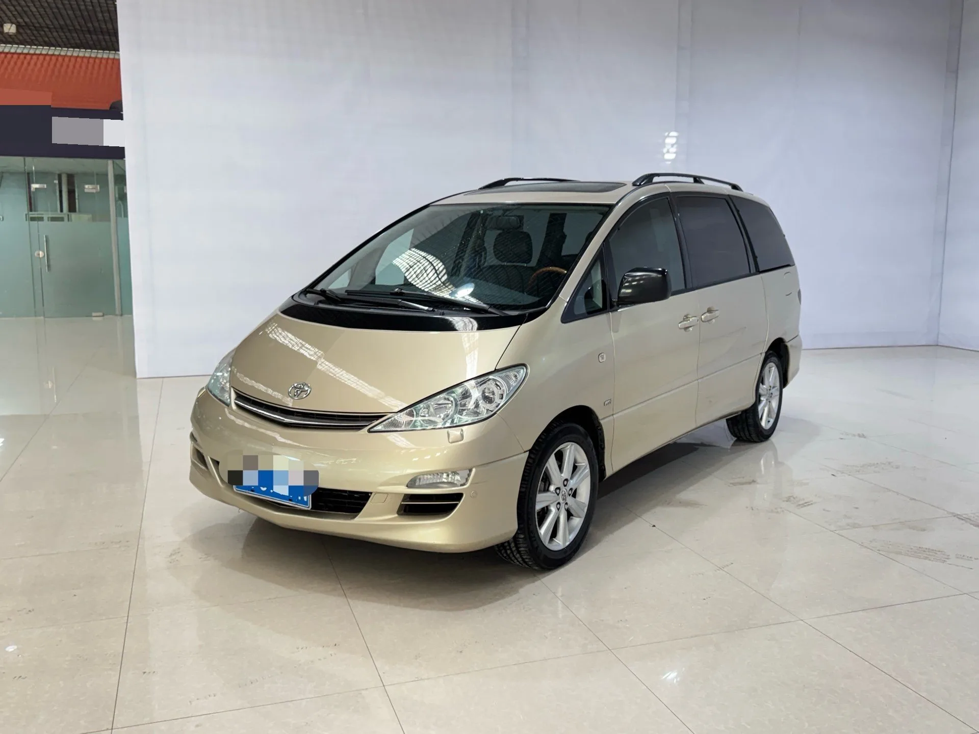 Toyota Previa (Imported) 2003 Model Year Previa 2.4 VVTI Automatic Transmission