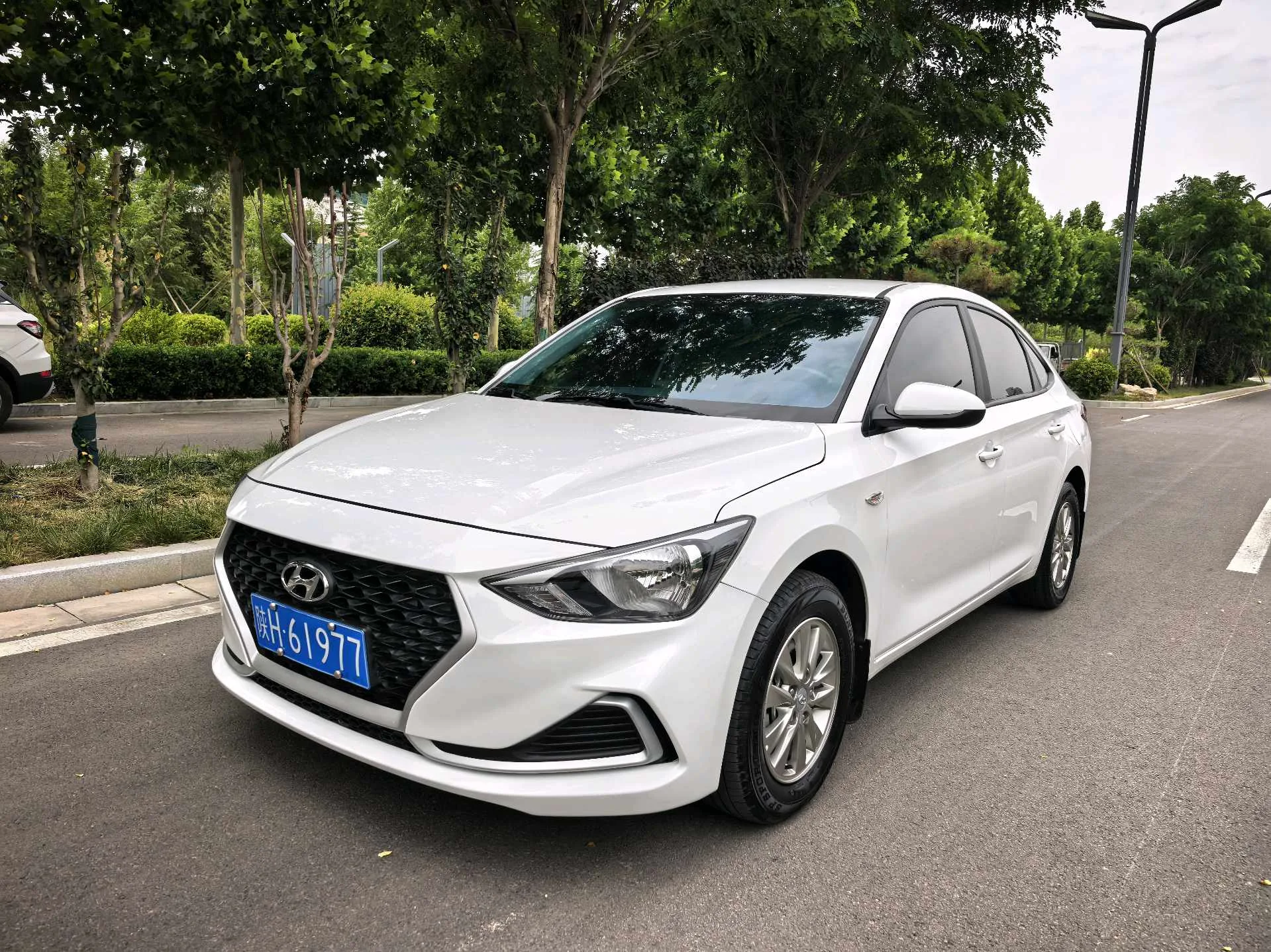 Hyundai Elantra 2020 1.6L Automatic GL Edition