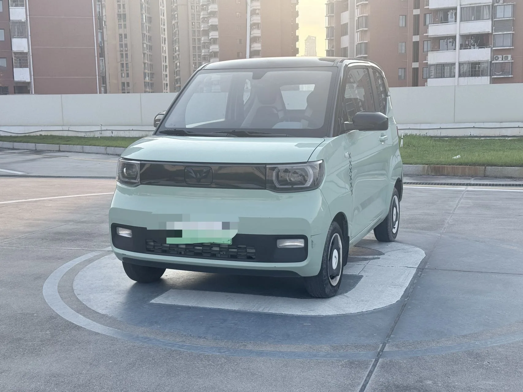 Hongguang MINIEV 2021 Macaron Premium Edition (Lithium Iron Phosphate)