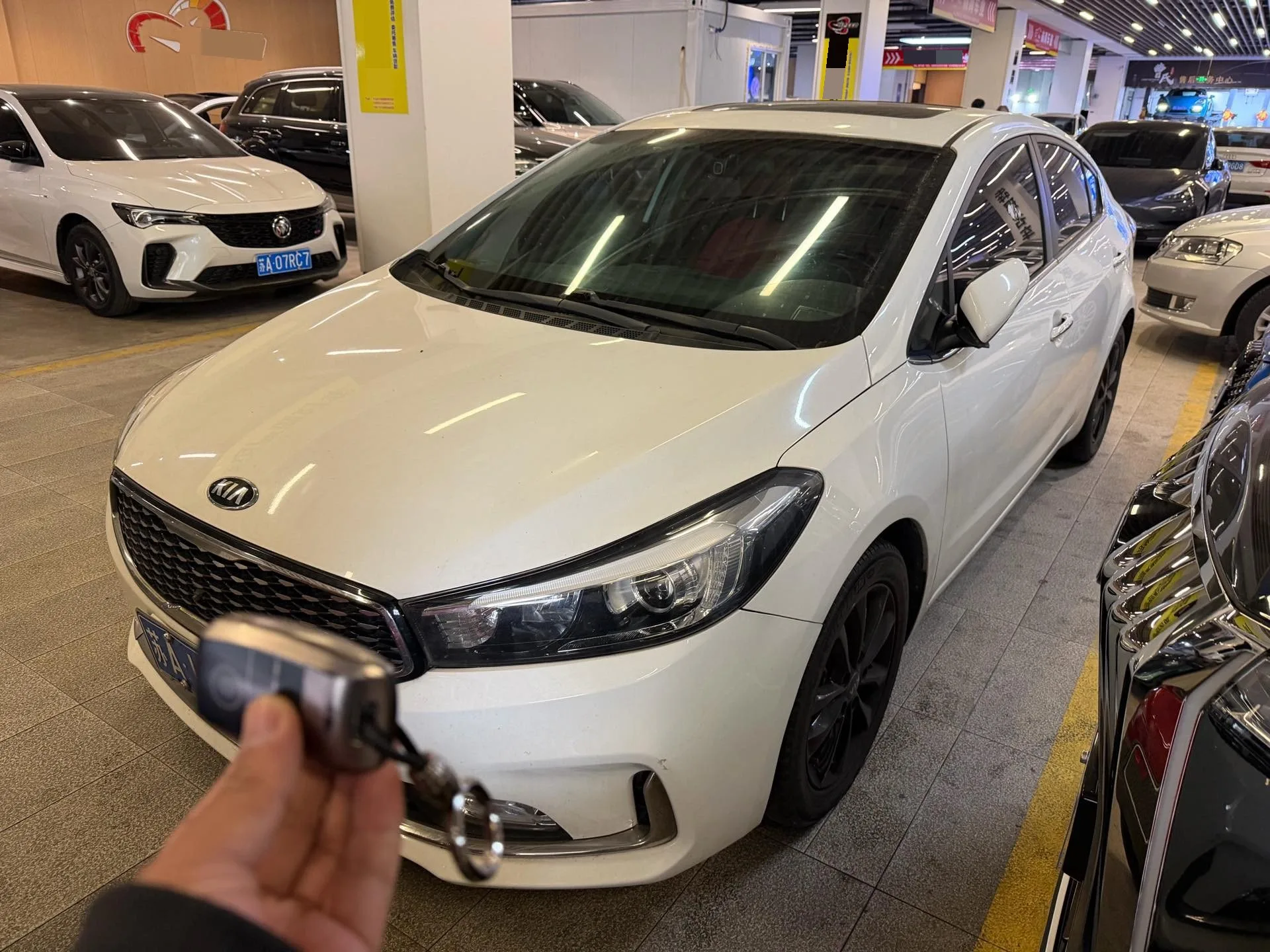 Kia K3 2016 1.6L Automatic GLS