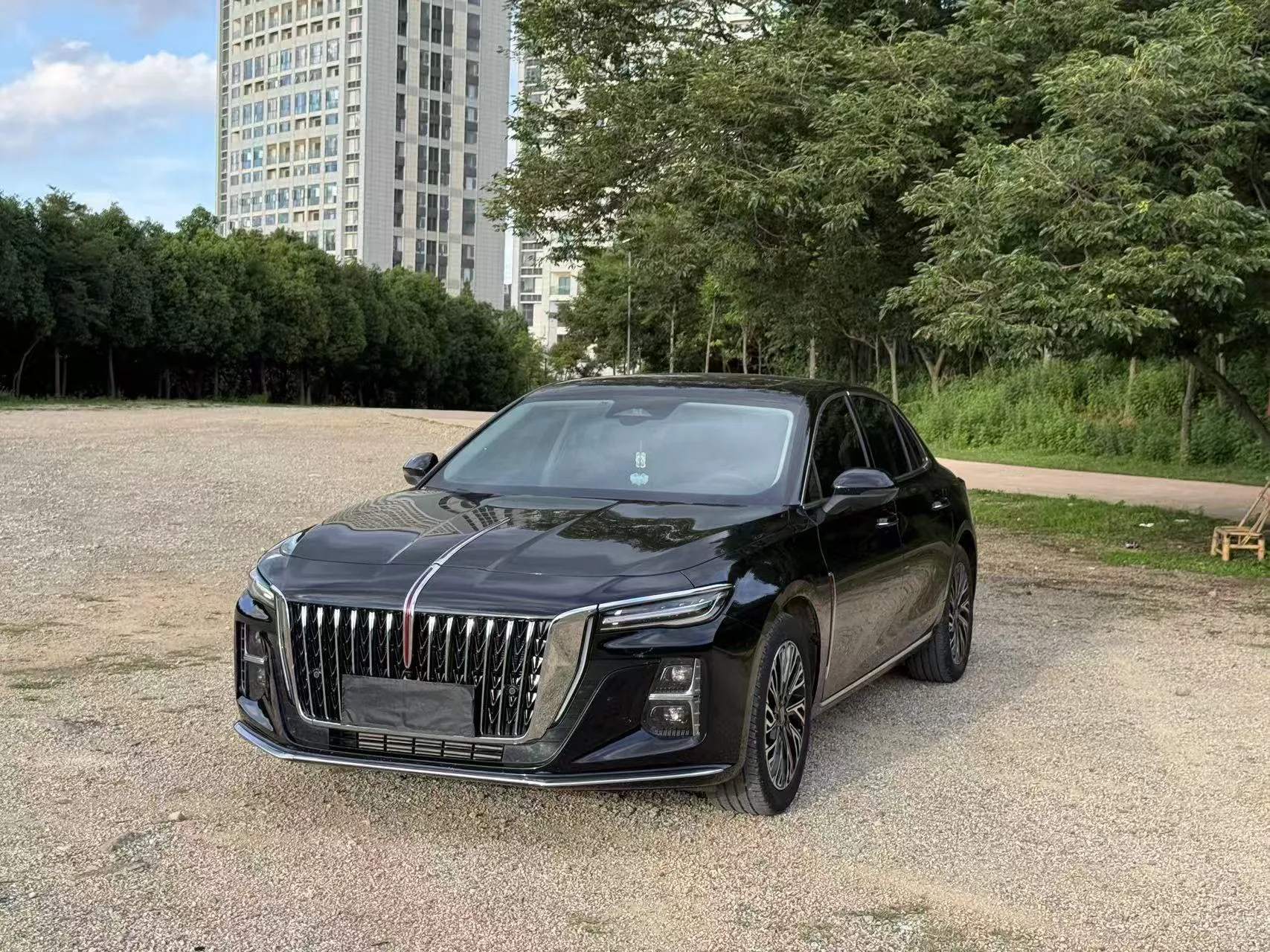 Hongqi H5 2024 2.0T Automatic Intelligent Flagship Edition
