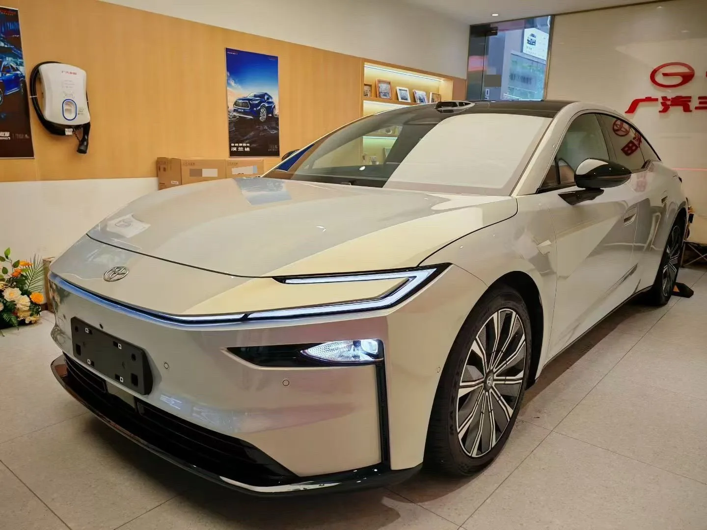 Toyota 2026 Platinum 7 710 Ultra LiDAR Edition Automatic Transmission