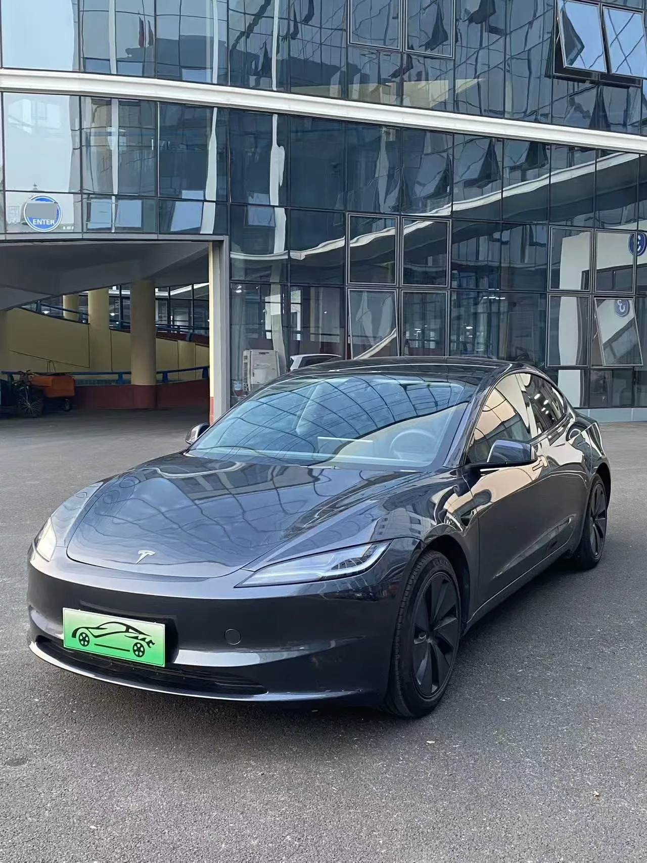 Model 3 2023 Rear-Wheel Drive