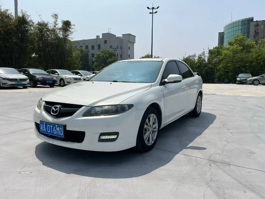 2015 Mazda6 2.0L Automatic Classic