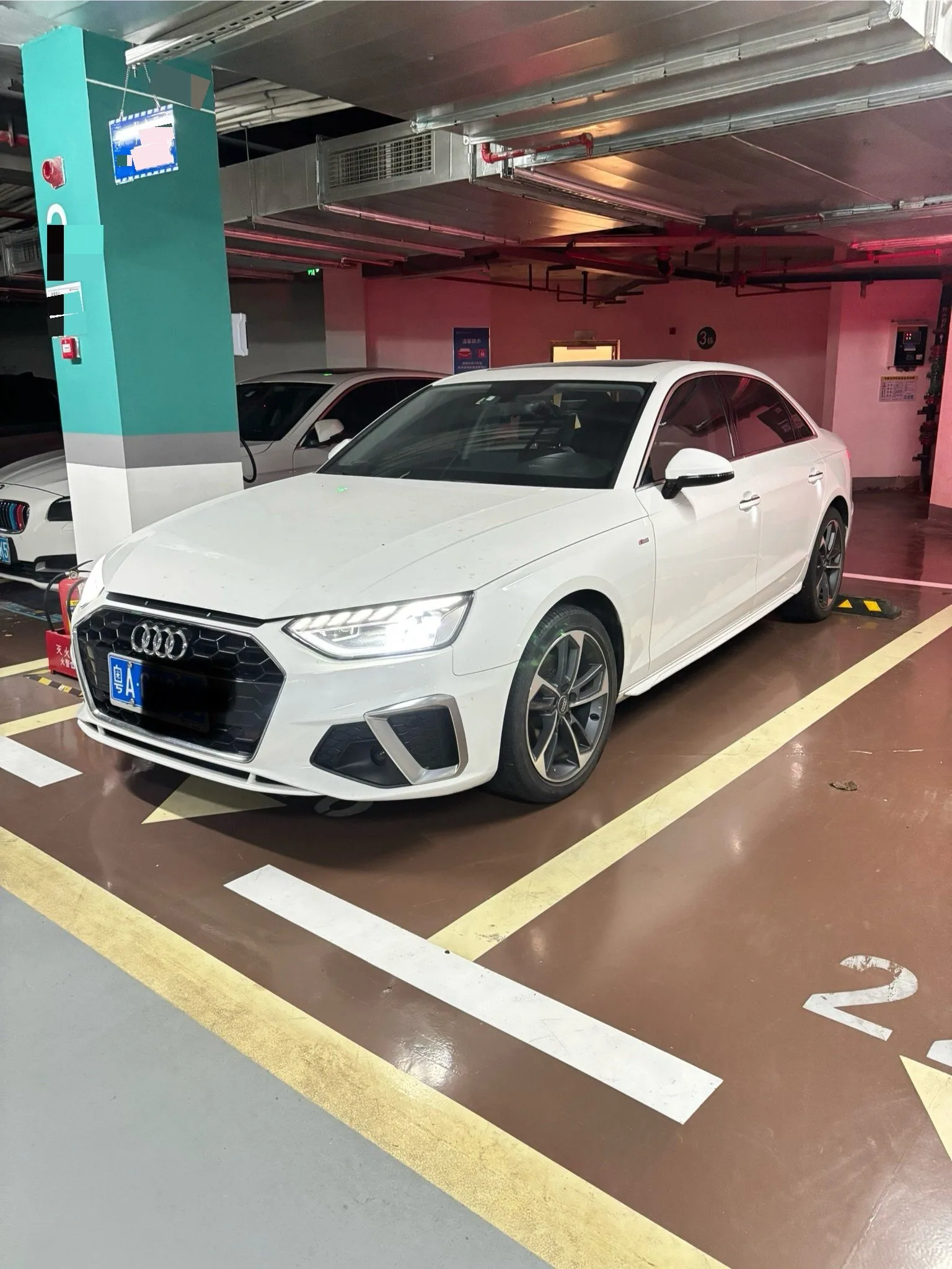 Audi A4L 2020 40 TFSI Fashion Dynamic Edition