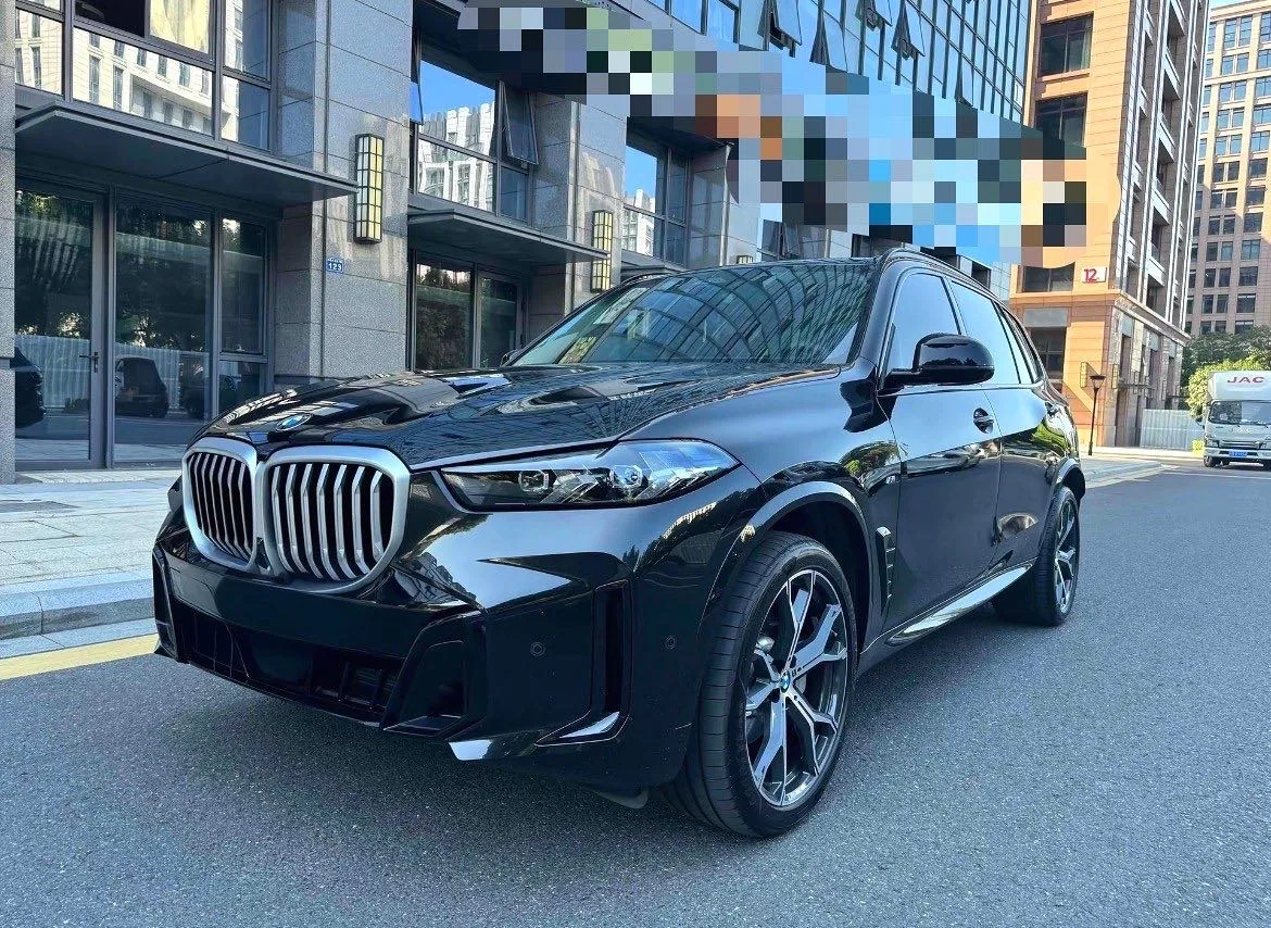2025 BMW X5 xDrive30Li 48V 2.0T M Sport Shadow Edition Automatic