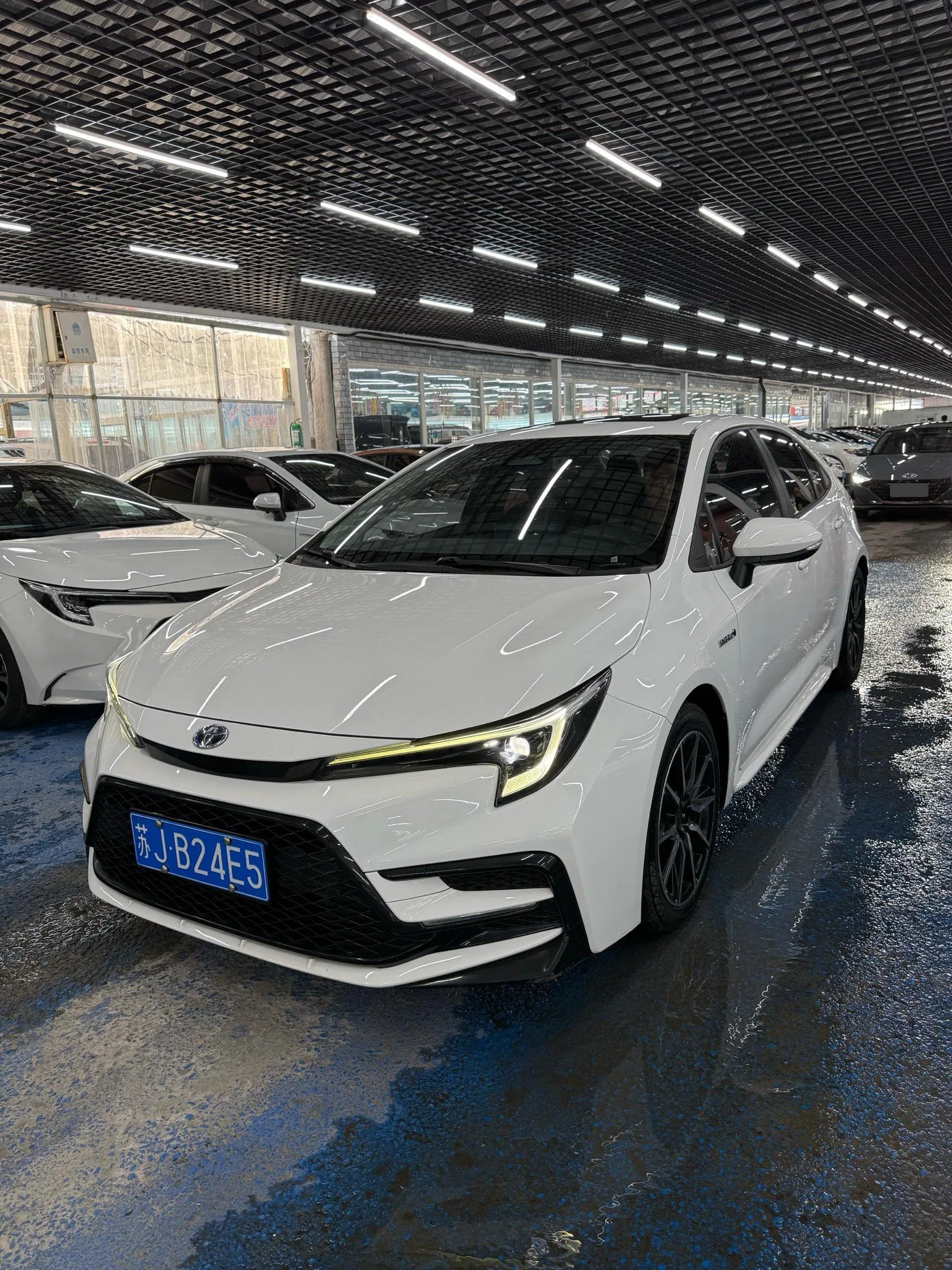 Toyota 2023 Corolla Hybrid 1.8 CVT Intelligent Electric Hybrid Sport Edition Automatic Transmission