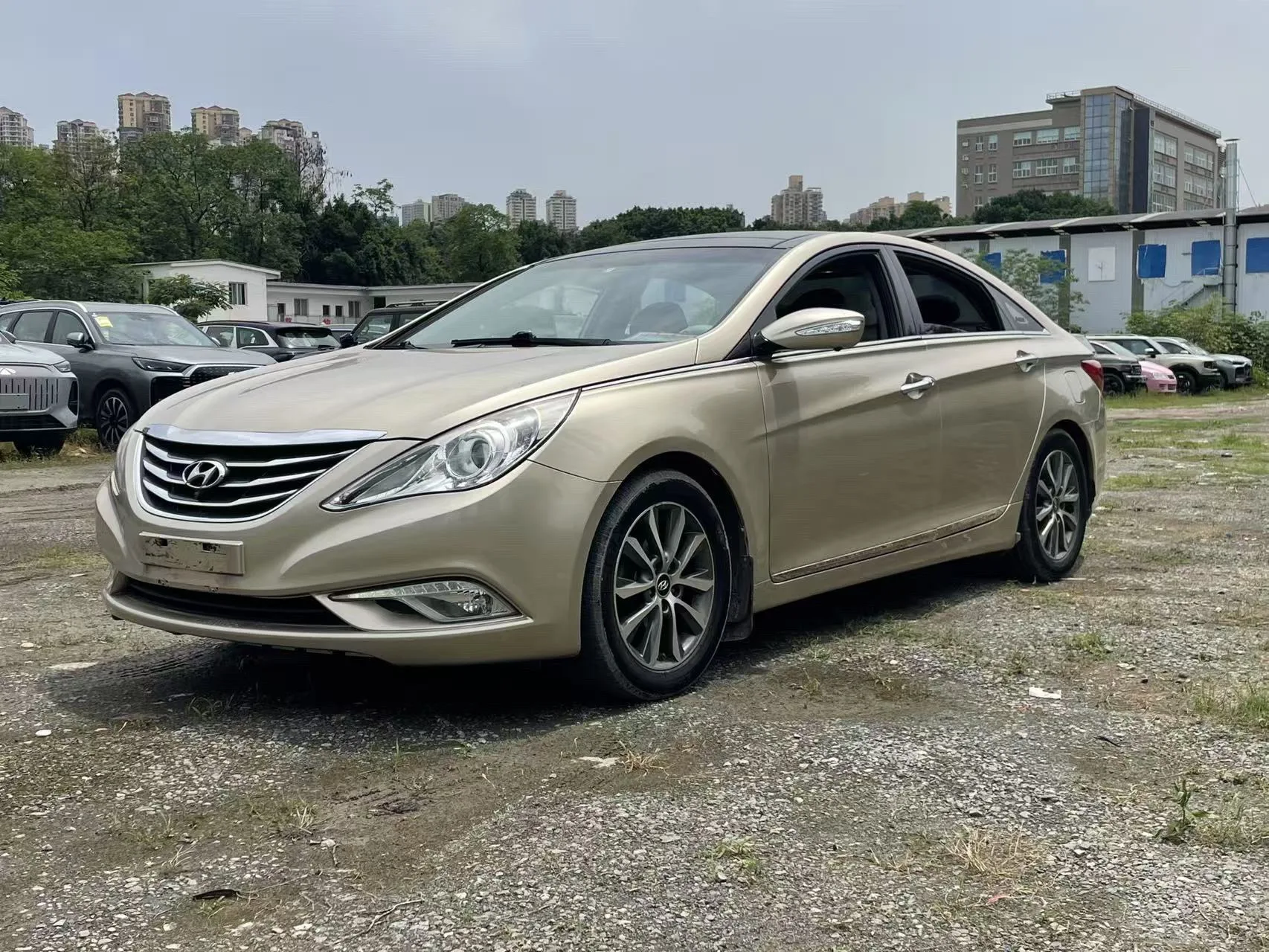 Sonata 2014 2.4L Automatic Leading Edition (National V Emission Standard)