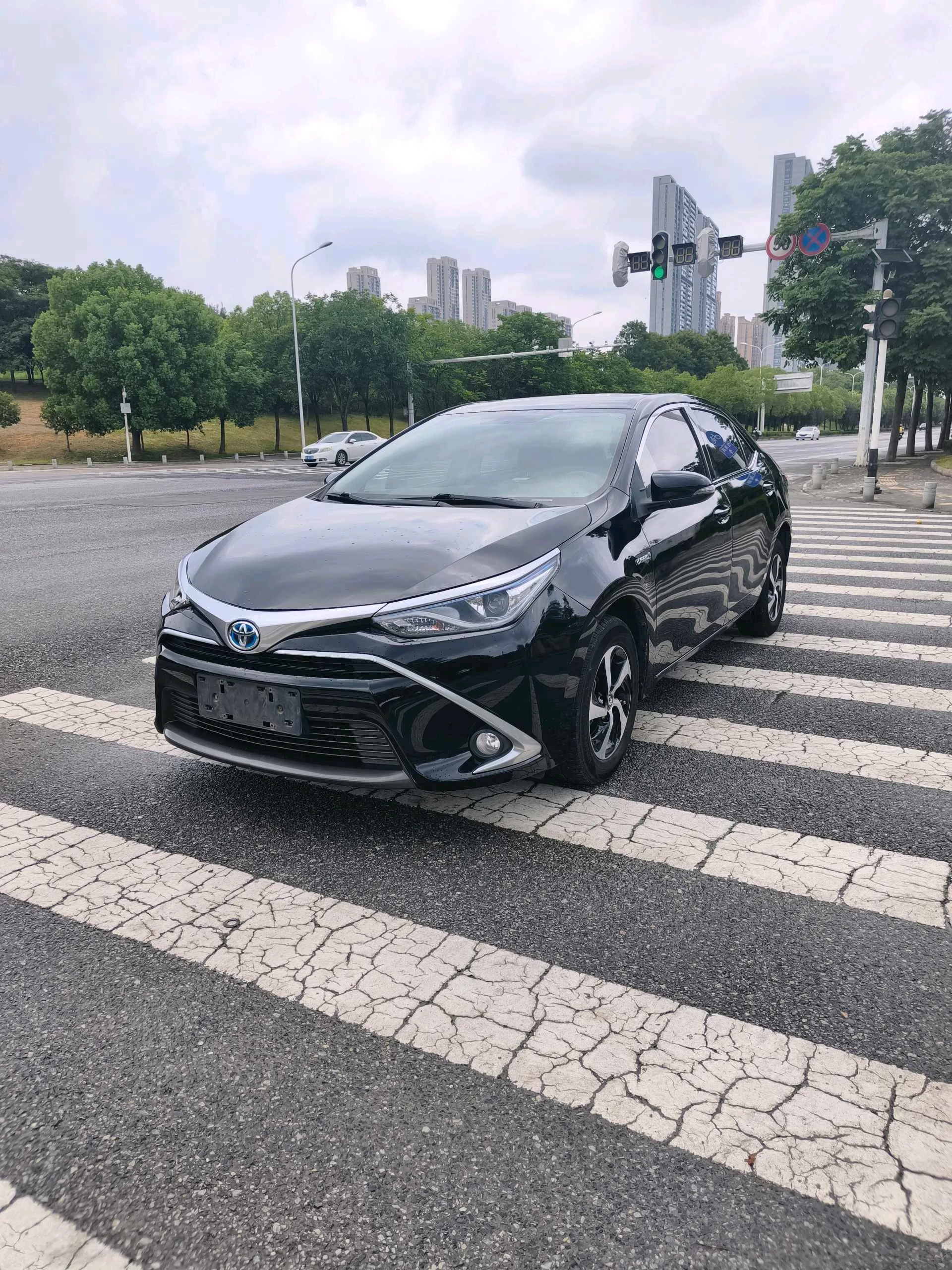 2017 Toyota Corolla Hybrid 1.8H GS E-CVT Elite Sunroof Edition (National V Emission Standard)