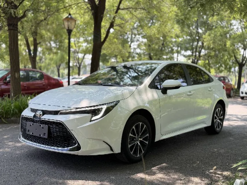 Toyota 2024 Corolla 1.2T CVT 185T Luxury Edition Automatic