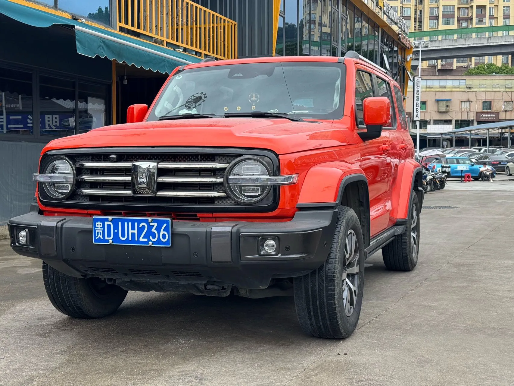 The 2023 Tank 300 City Edition 2.0T is very stylish.