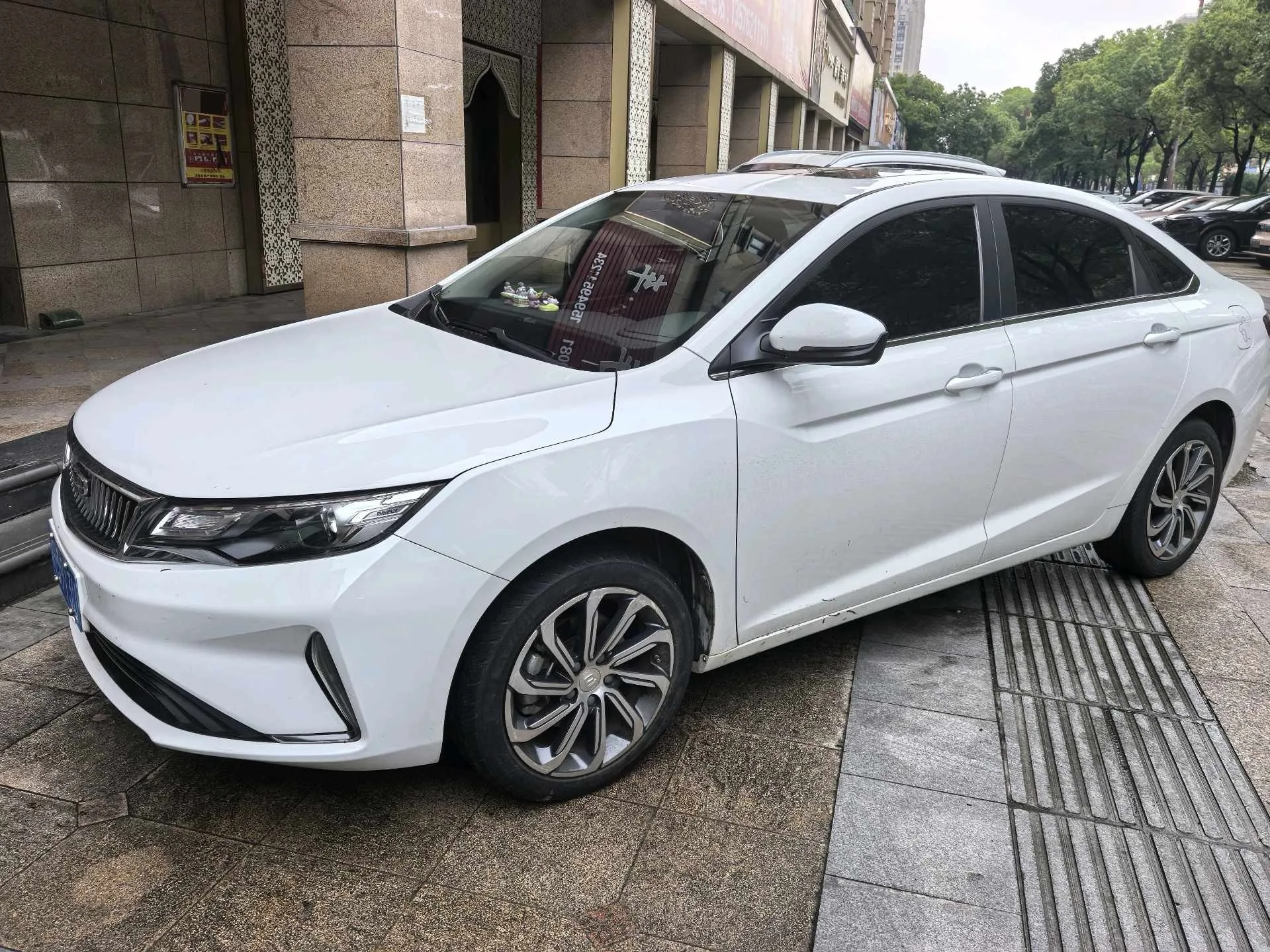 Geely Emgrand GL 2021 UP 1.4T CVT Premium Edition