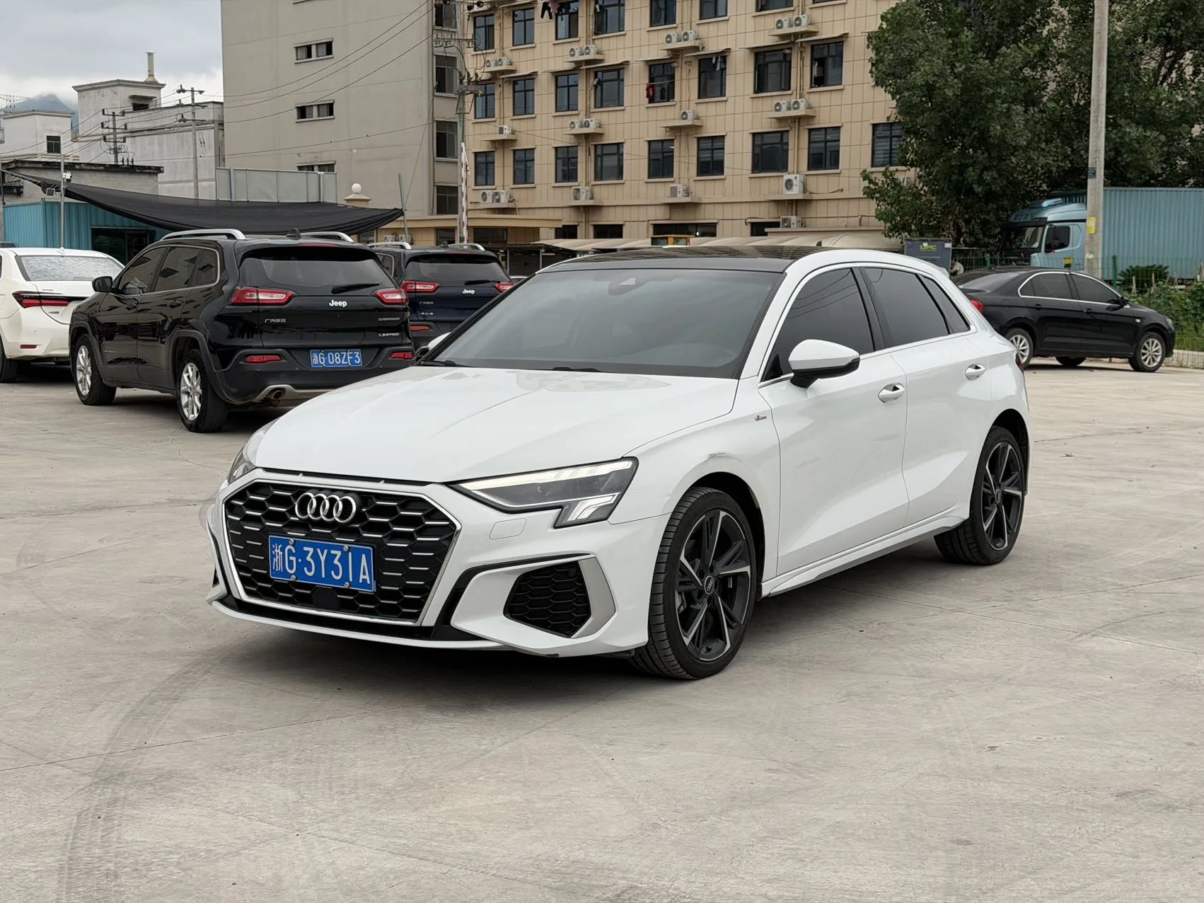 2024 Audi A3 Sportback 1.4TFSI 35TFSI Luxury Edition, Automatic Transmission