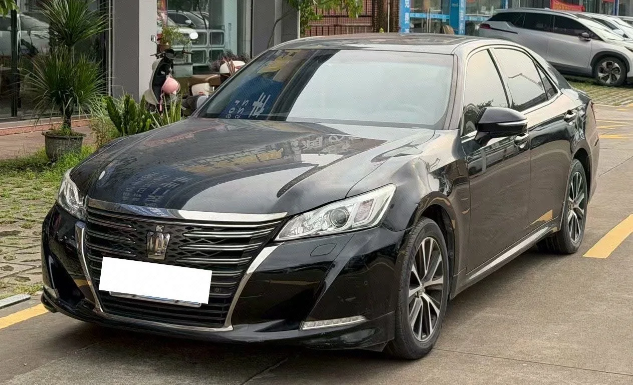 Crown 2018 Model Year 2.0T Fashion Edition