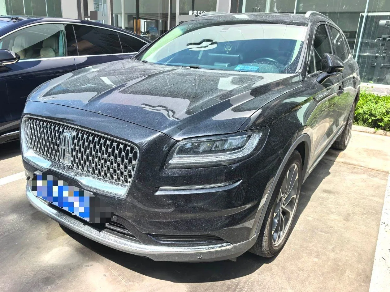 Navigator 2021 2.0T AWD Premium Edition