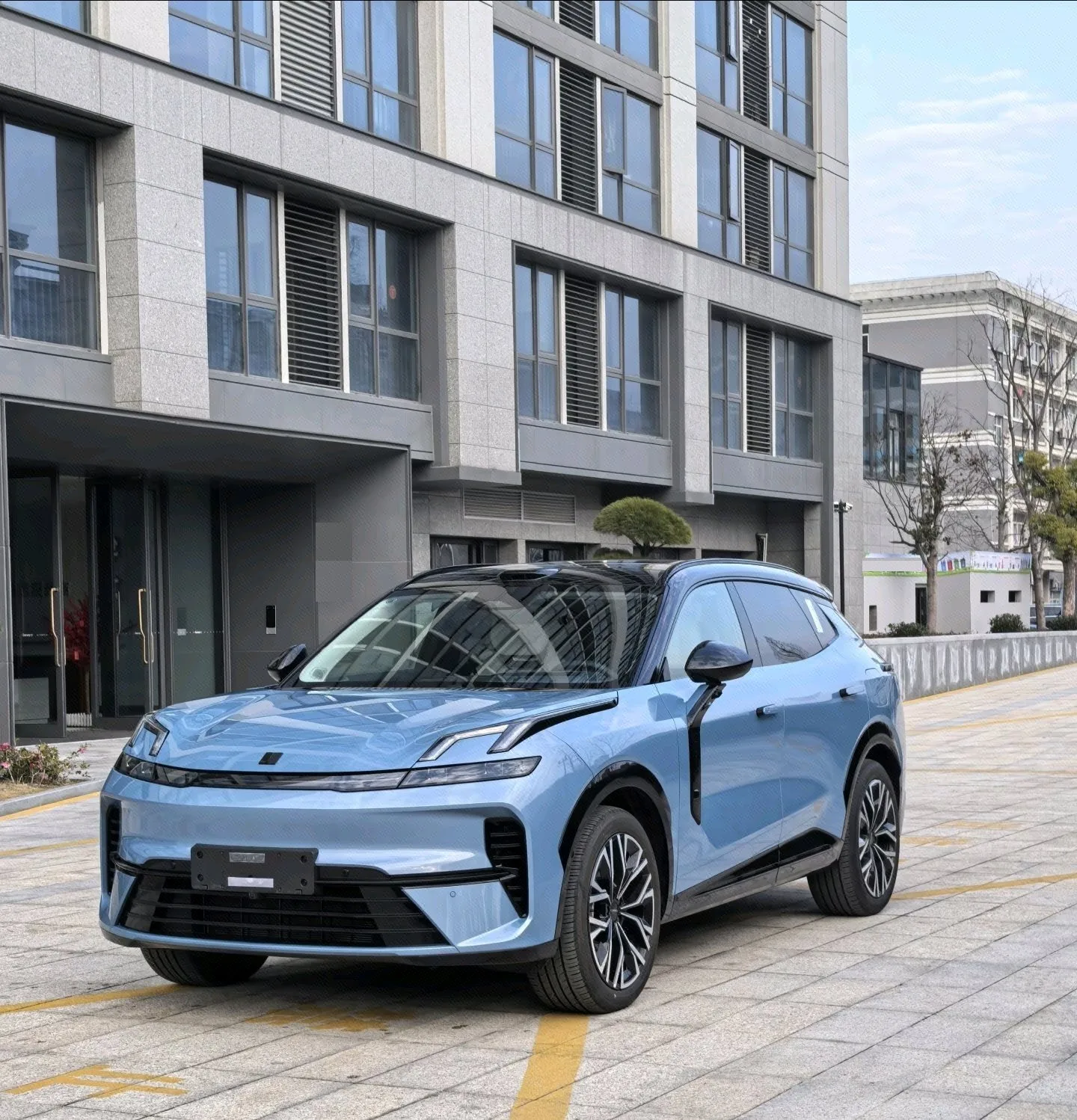 Lynk & Co 2026 Model 08 EM-P 1.5T 210 AWD Performance Ultra H7 Automatic