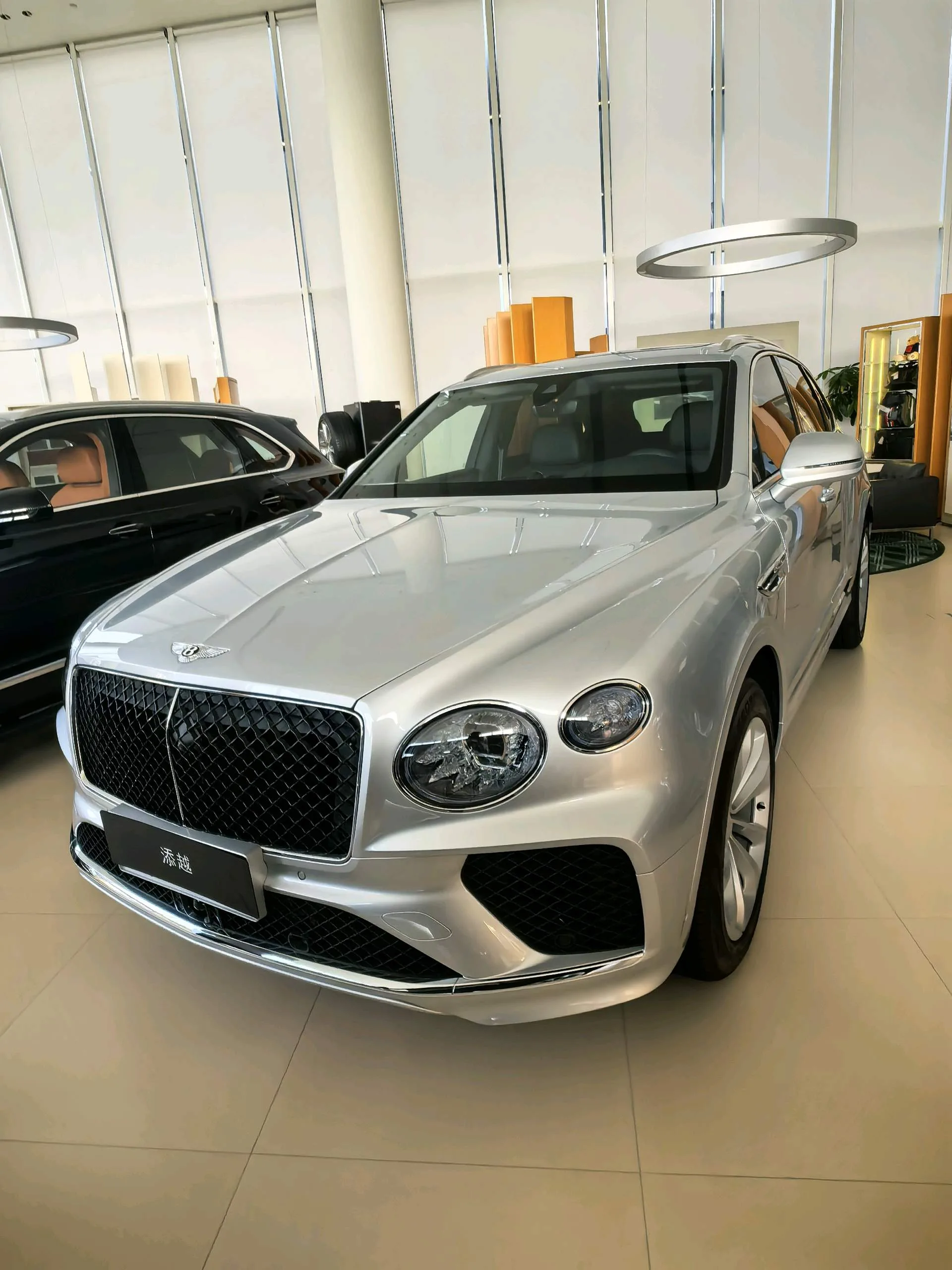 Bentley Bentayga (Imported) 2024 Model Year Bentayga 4.0T V8 Automatic Transmission