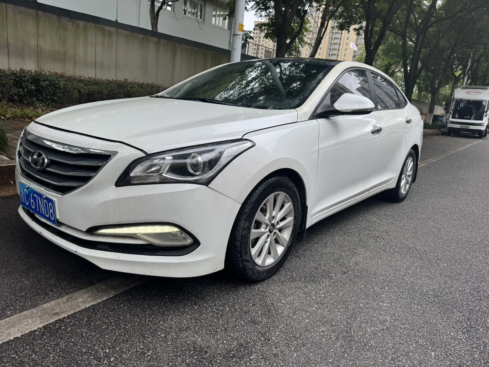 2014 掌握 1.8升 自动的 聪明的 GLS