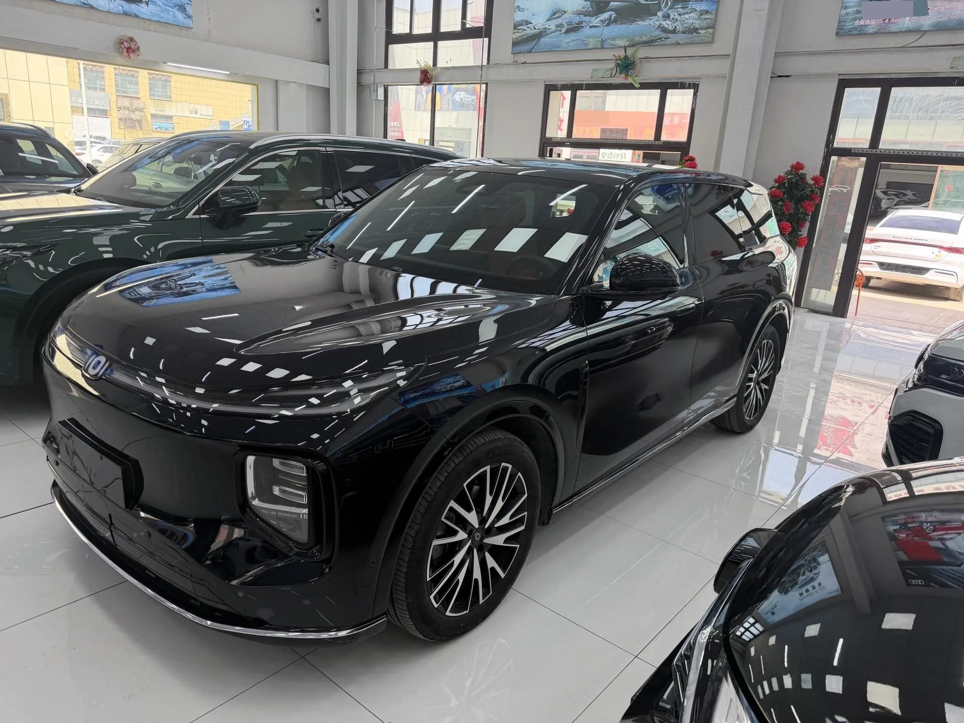 Qiyuan 2025 Q07 1.5 CVT 215 Premium Automatic
