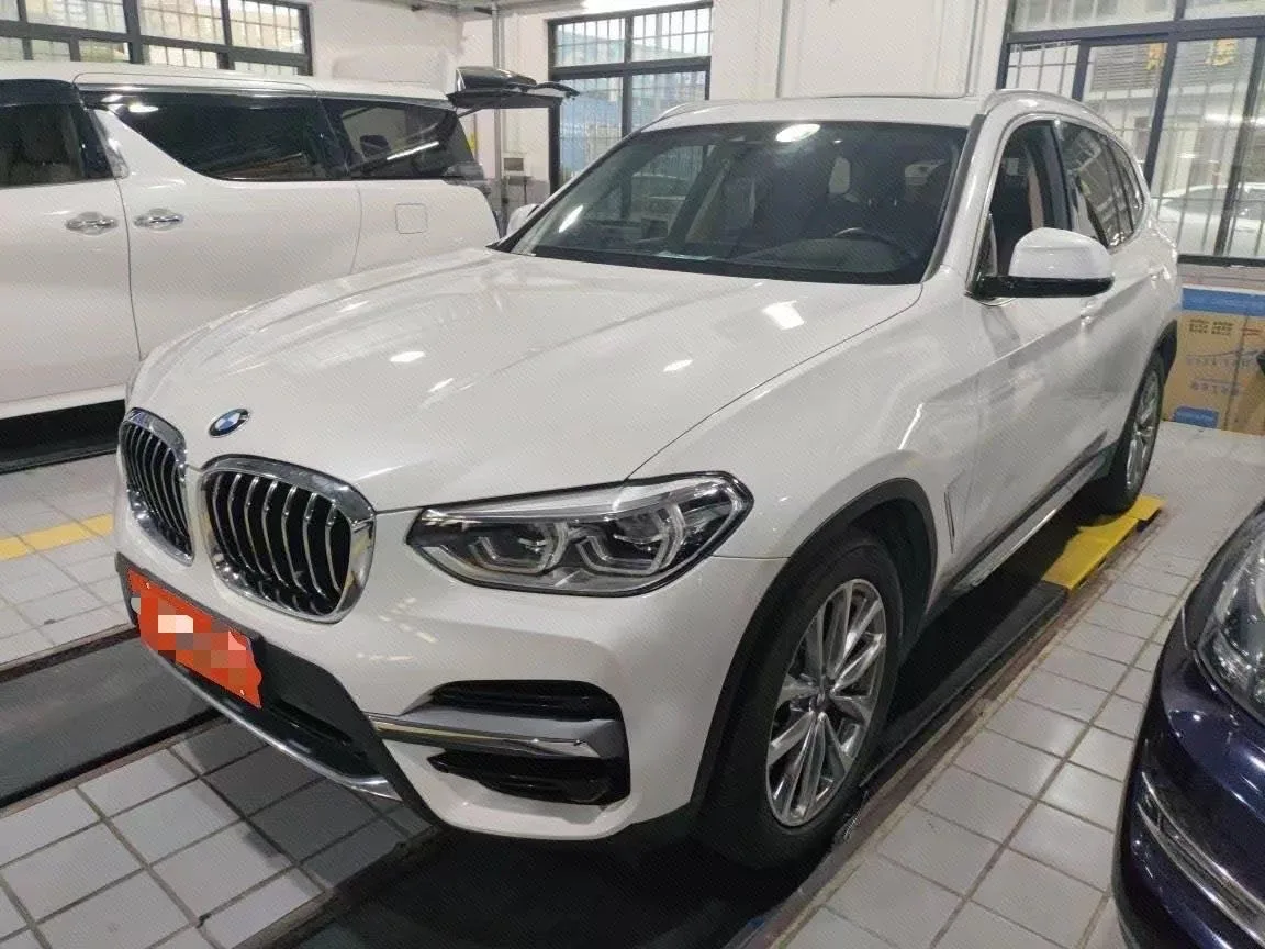 2021 BMW X3 xDrive25i Luxury Line