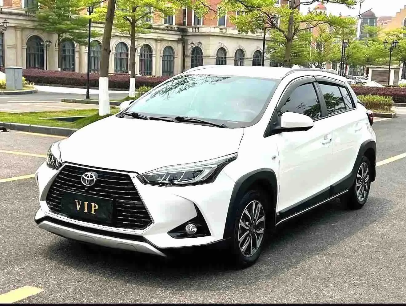 YARiS L 2022 Model YARiS X 1.5L CVT Leading PLUS Edition