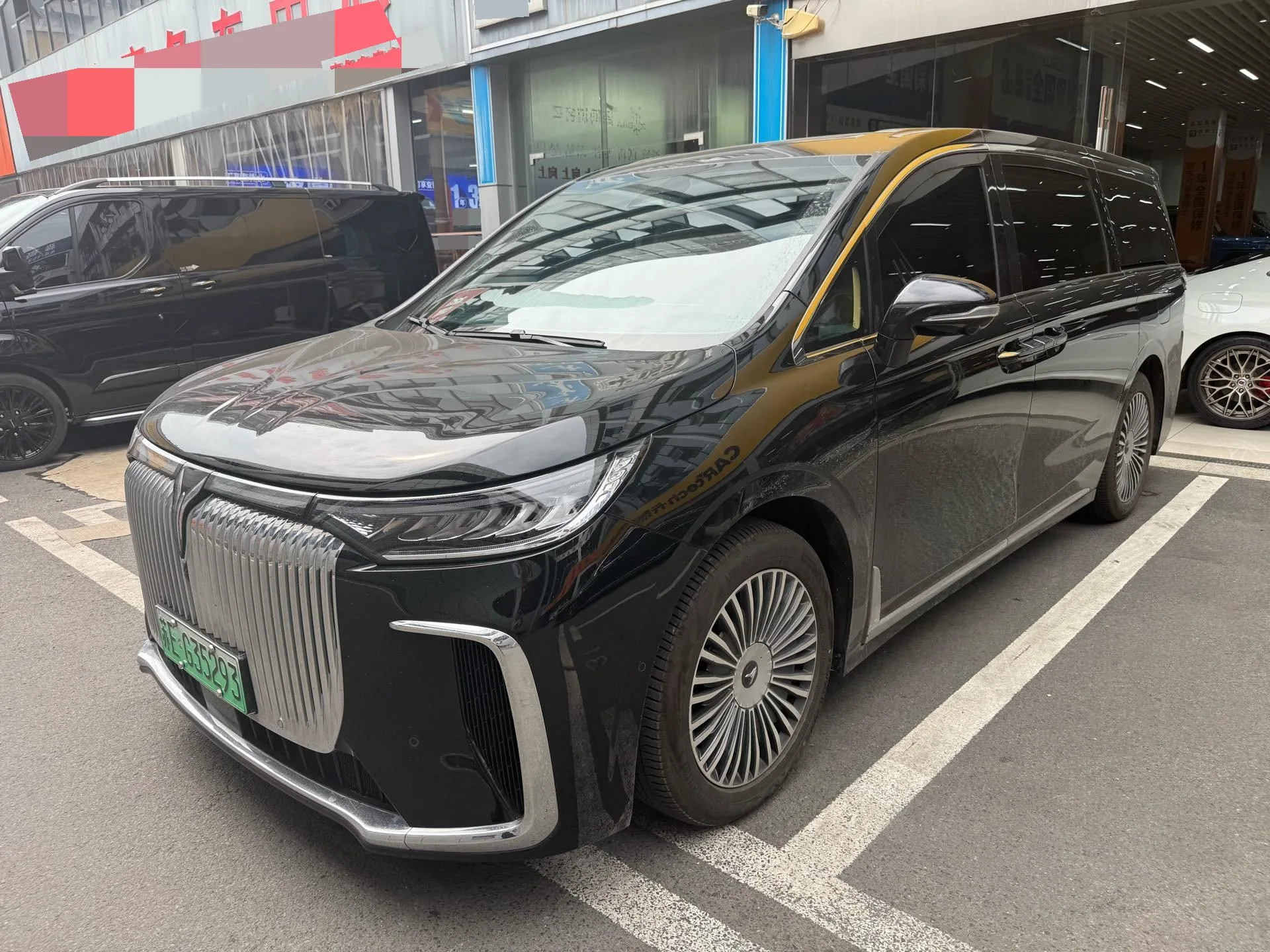 Voyah 2025 Dreamer PHEV 1.5T 4WD Excellent Kunpeng Edition Automatic