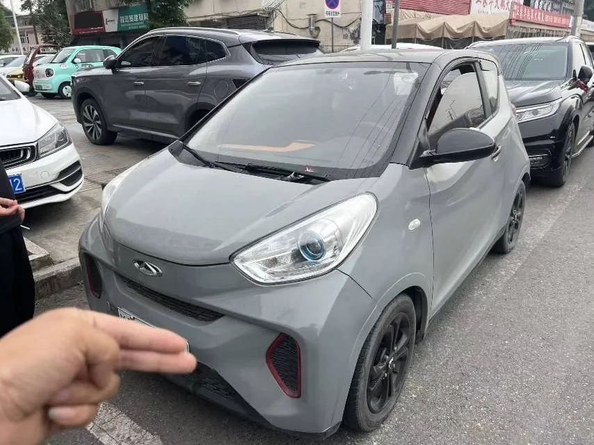 Ant 2018 400 4-Seater Smart Edition