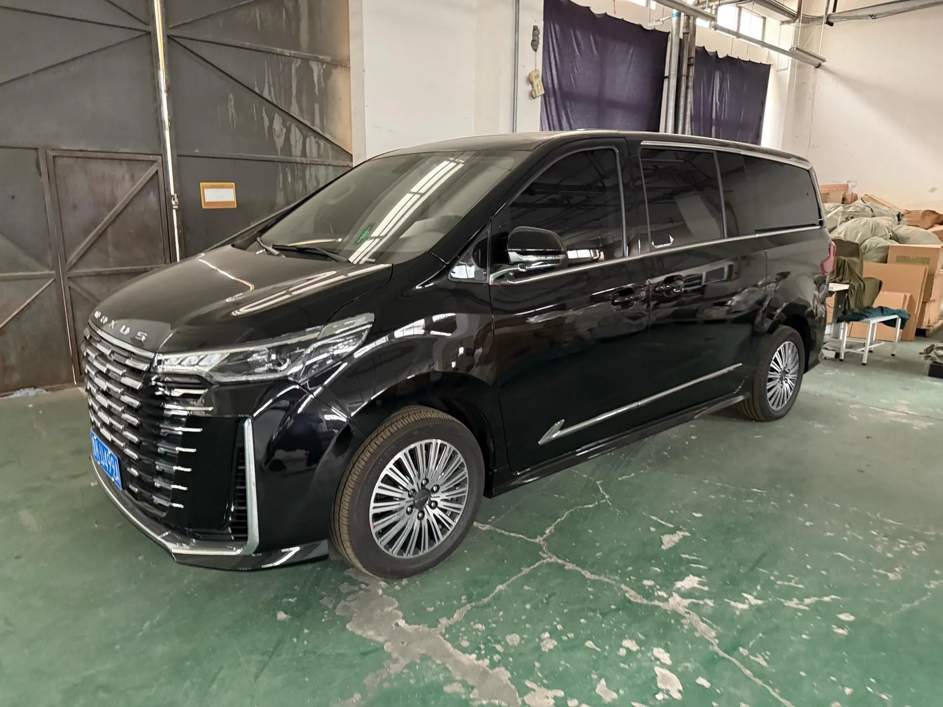 Maxus 2025 G10 2.0T Flagship Edition Gasoline 7-Seater MAX Automatic