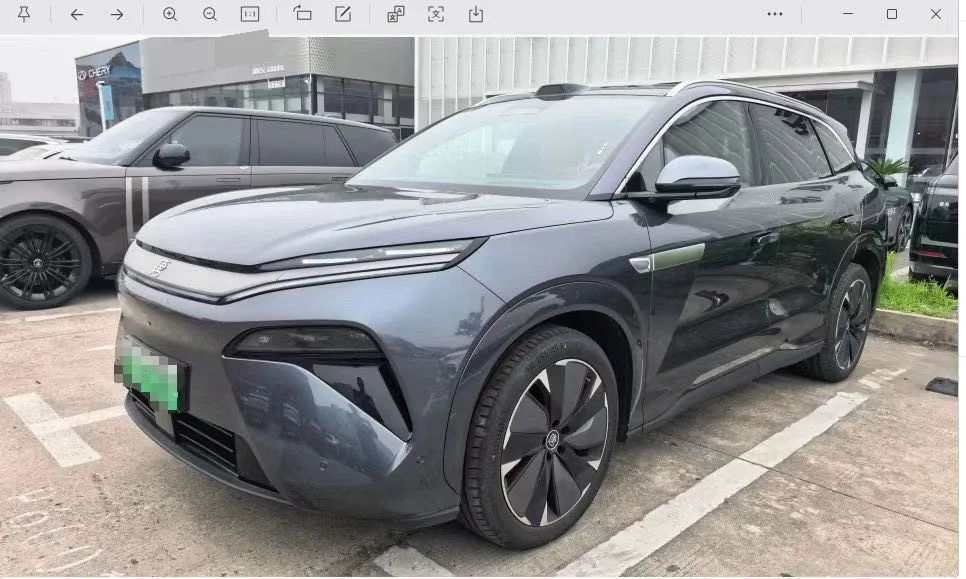Tang L 2025 EV 600KM Four-Wheel Drive LiDAR Flagship Edition