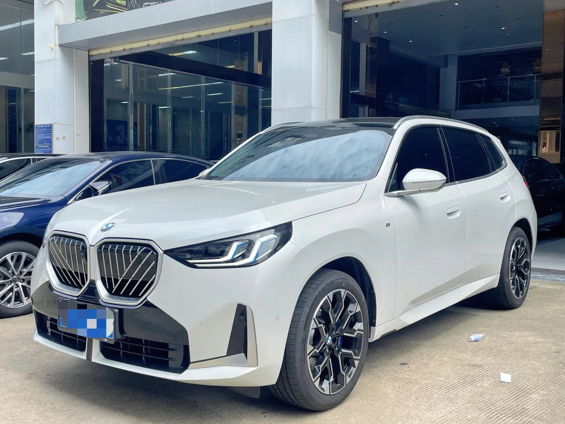 2025 BMW X3 xDrive30L 2.0T Luxury M Sport Package Automatic