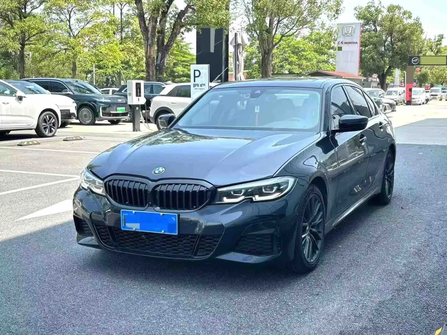 2021 BMW 3 Series 330i M Sport Shadow Edition