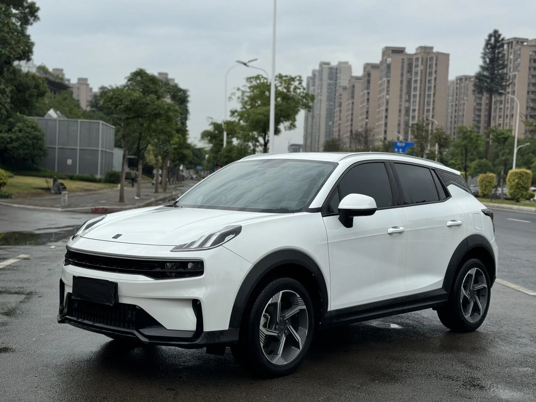 Lynk & Co 06 2023 Remix 1.5T Pro