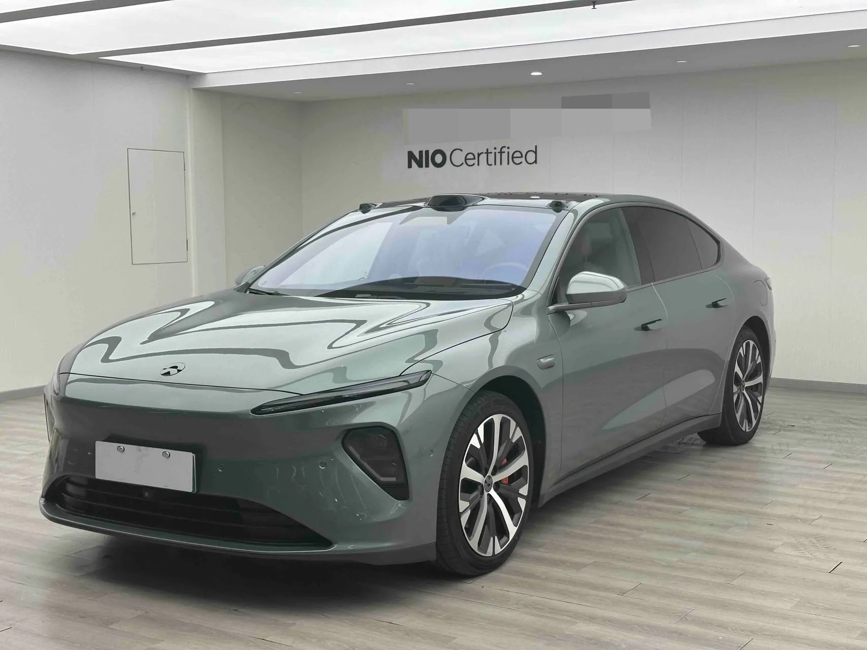 NIO ET7, 2022 NIO ET7 100kWh First Edition, Automatic
