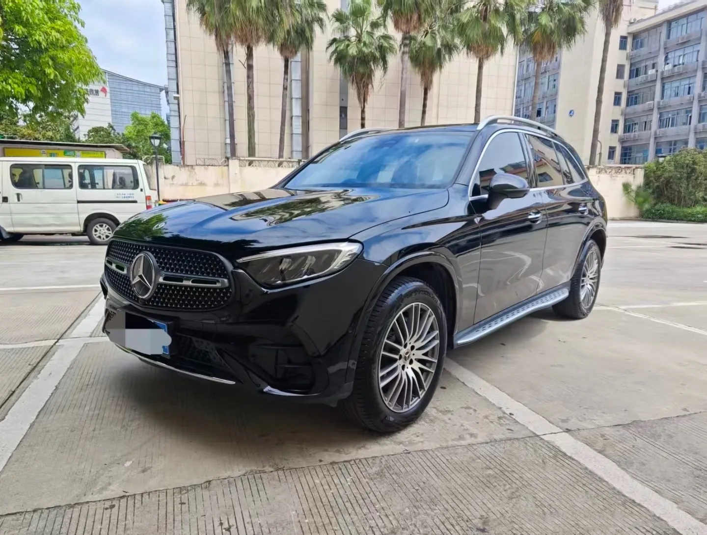 Mercedes-Benz 2025 GLC 300 L 4MATIC 48V 2.0T Dynamic 5-seater (facelift) Automatic