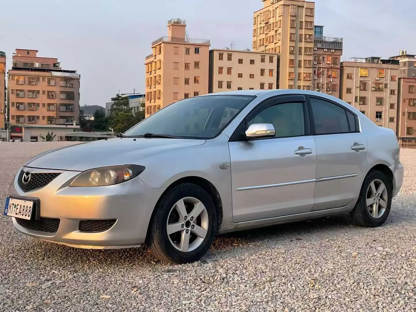 2009 Mazda3 1.6L Automatic with Sunroof