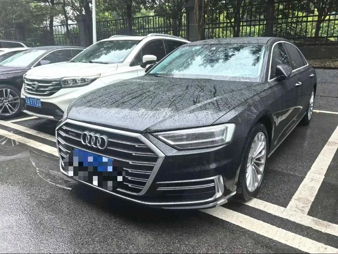 Audi A8 2022 A8L 50 TFSI quattro Comfort Classic Edition