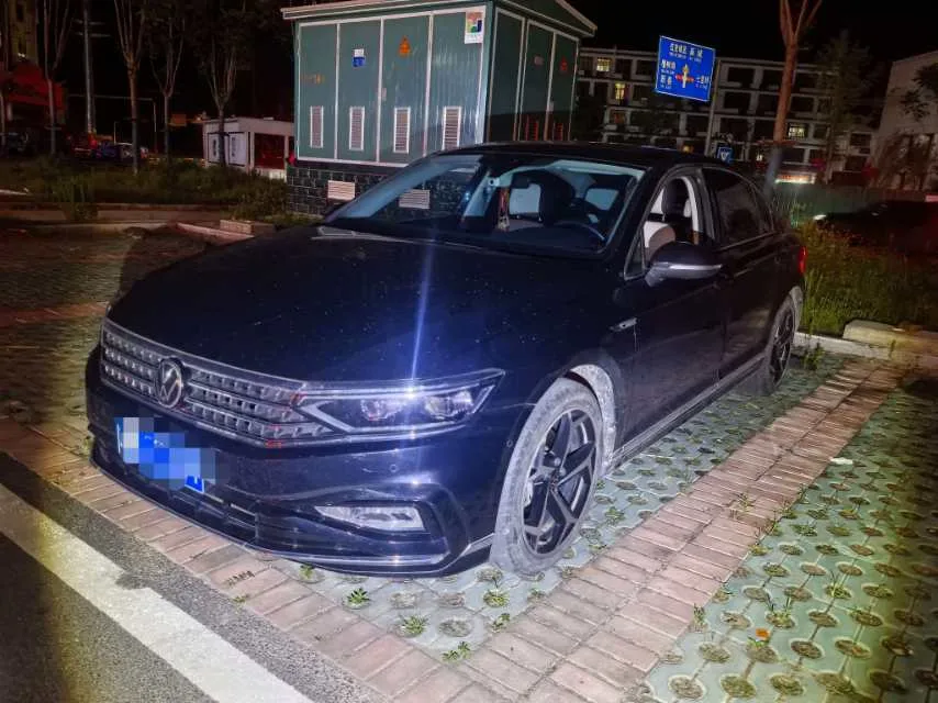 2022 大众汽车 过去的 380TSI DSG 基本的 模型