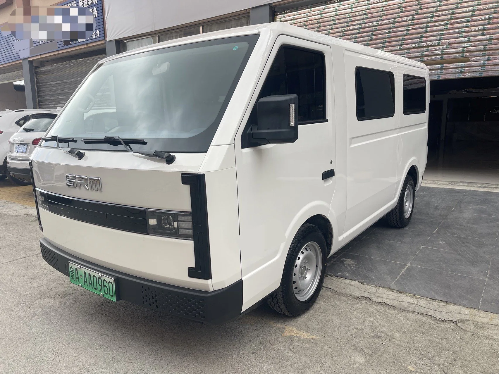Xinyuan 2025 Model Year Xinyuan E3 Practical Edition 6-Seater, Fudi 42.336 kWh, Automatic Transmission