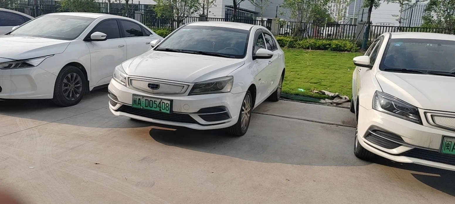 Джили Эмгран EV450 Прогрессивный (2018 Модель)