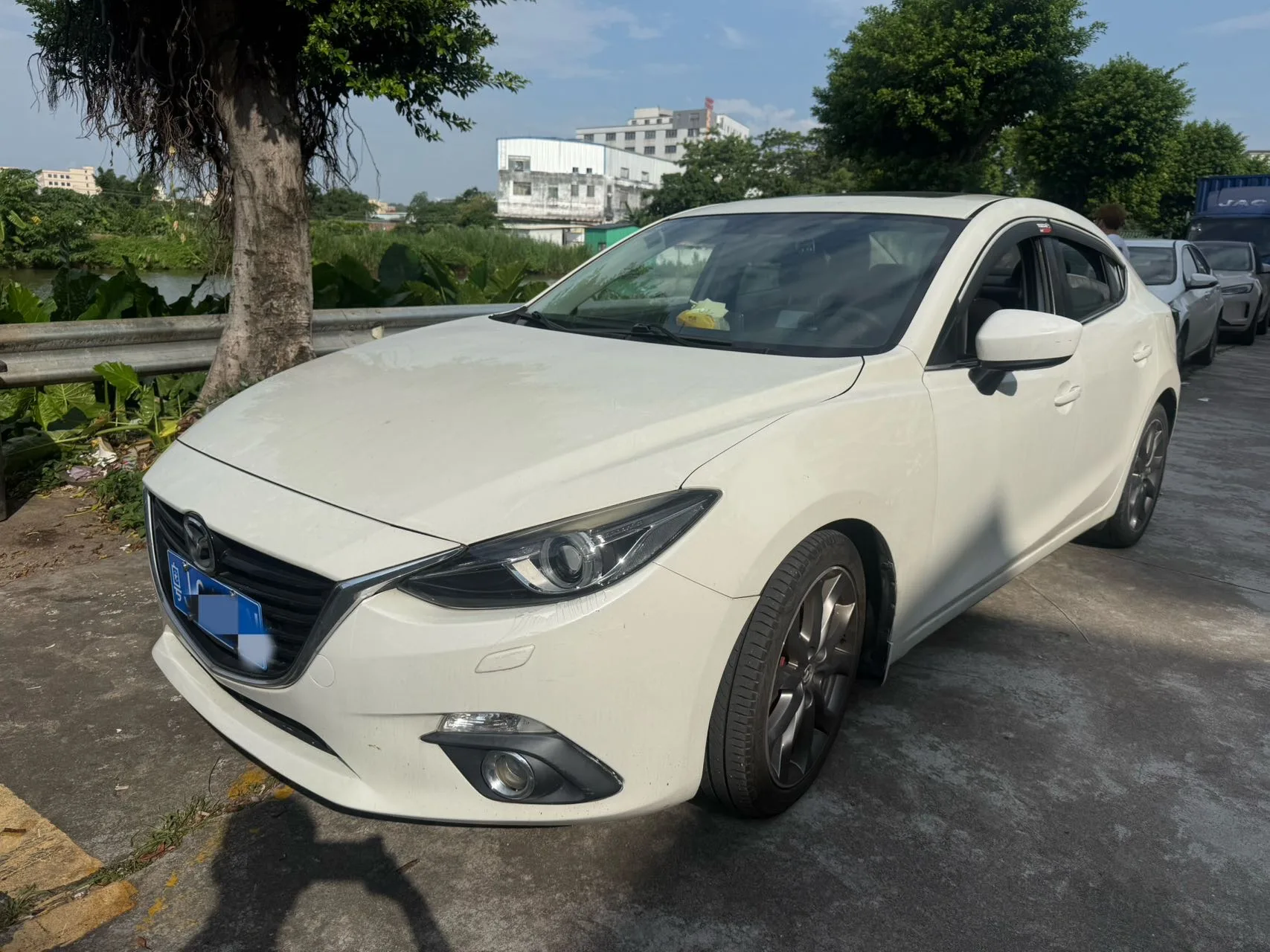 Mazda3 Axela 2014 Sedan 2.0L Automatic Sport